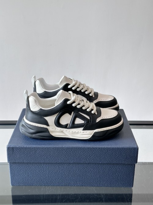 디올 스니커즈 Dior  Sneakers D26082147
