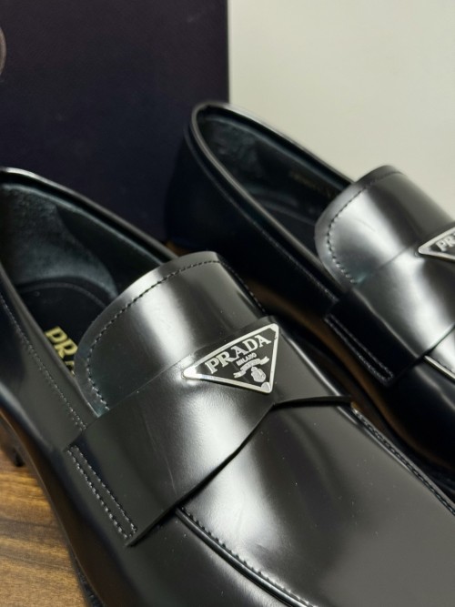프라다 로퍼 Prada Loafers  P26101545