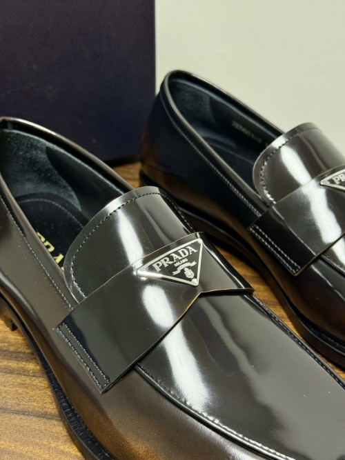 프라다 로퍼 Prada Loafers  P26101546